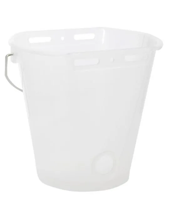 Napájací kýbel pre teľatá s cumlom . transparent