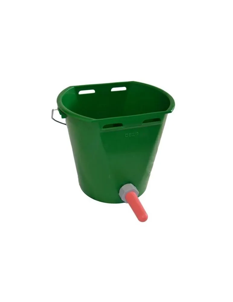 Napájací kýbel pre teľatá s cumlom